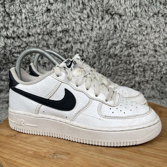 Nike Air Force 1 Low White Black Casual Shoes Sneakers Size 4 Y CT3839-100 - Picture 2 of 10
